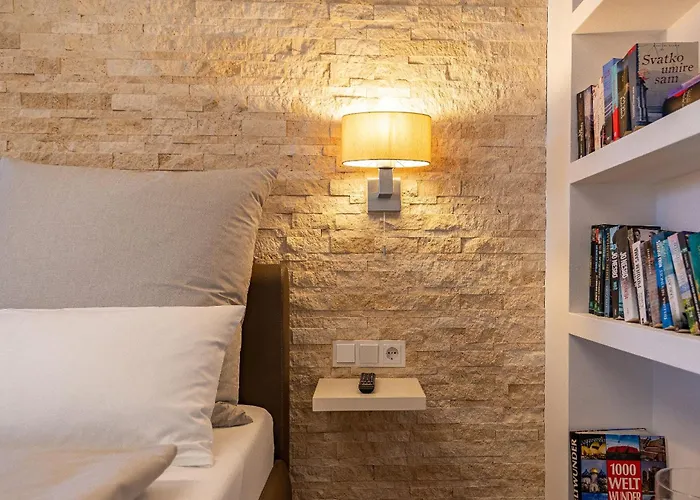 Magnificent Rooftop Jacuzzi & Terrace Olia Apartment