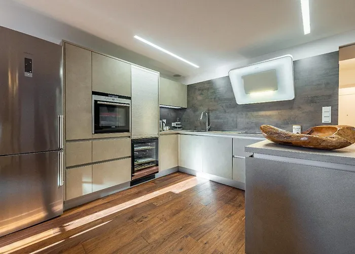 Magnificent Rooftop Jacuzzi & Terrace Olia * Zadar